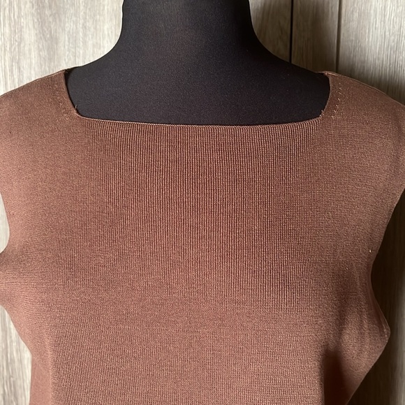 Goldwater Creek sleeveless shirt - Picture 2 of 12